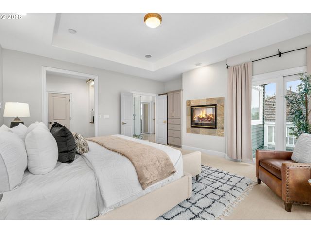 1811 Nw CEDAR RIDGE Dr, Portland, OR 97229