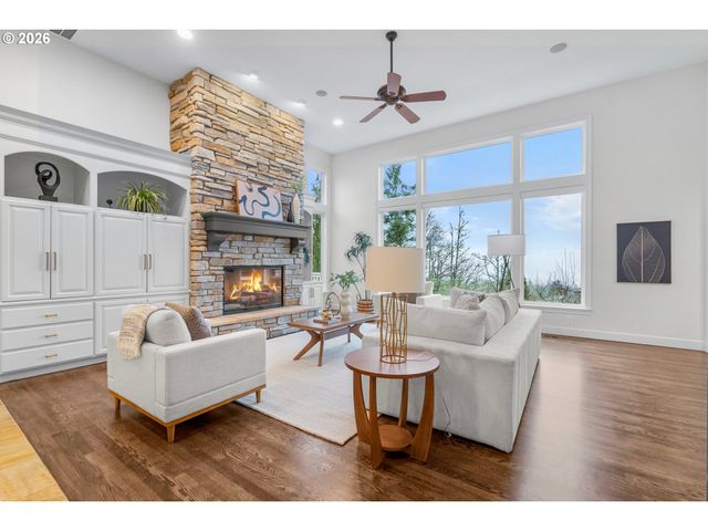 1811 Nw CEDAR RIDGE Dr, Portland, OR 97229