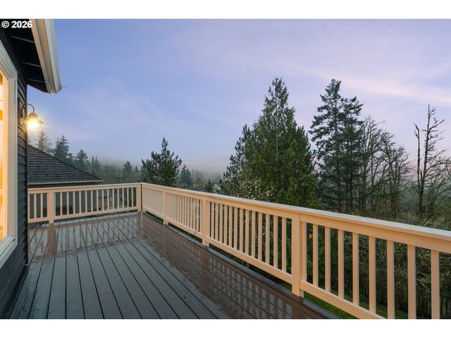 1811 Nw CEDAR RIDGE Dr, Portland, OR 97229