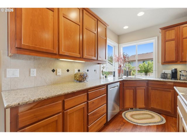 127 Sw GABBERT Rd, Gresham, OR 97080
