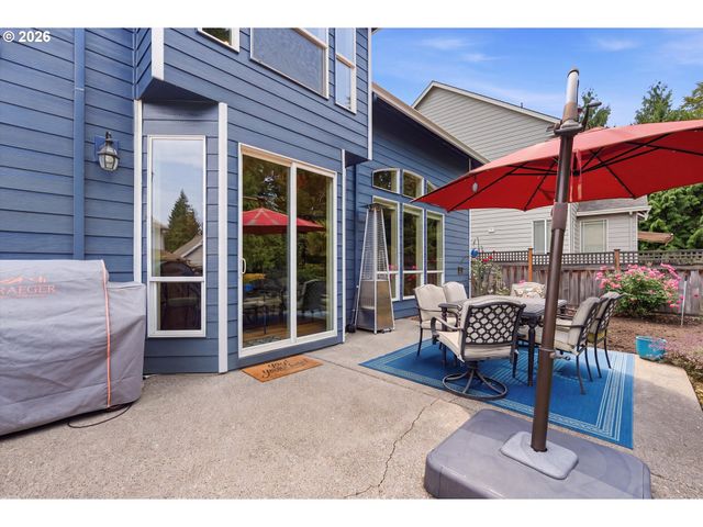 127 Sw GABBERT Rd, Gresham, OR 97080