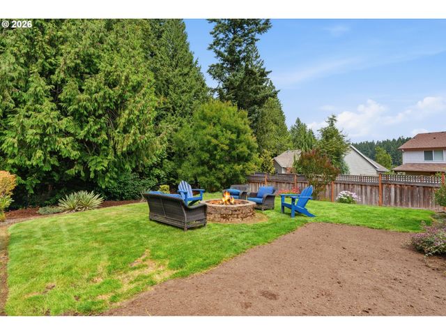 127 Sw GABBERT Rd, Gresham, OR 97080