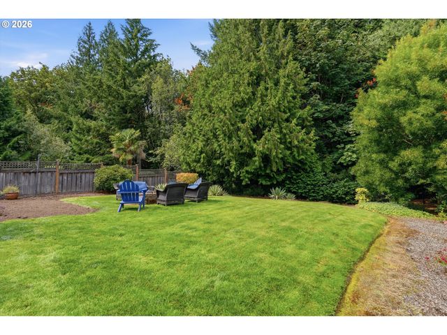 127 Sw GABBERT Rd, Gresham, OR 97080