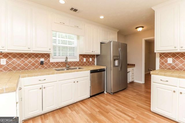 1387 Bramlett Forest Court, Lawrenceville, GA 30045
