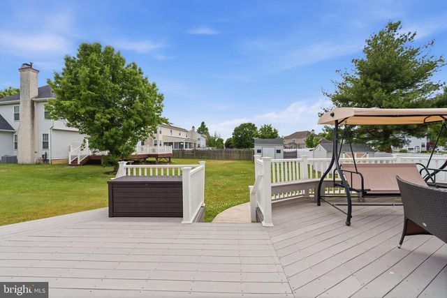 2732 WOODSVIEW DR, Bensalem, PA 19020