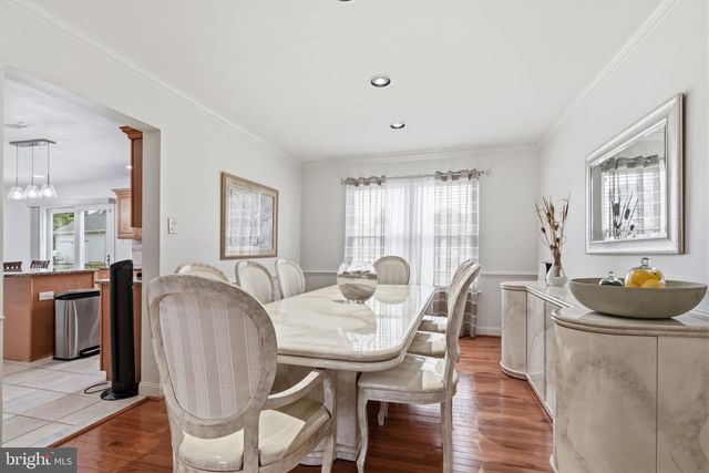 2732 WOODSVIEW DR, Bensalem, PA 19020
