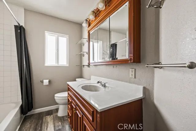 45021 11th West, Lancaster, CA 93534