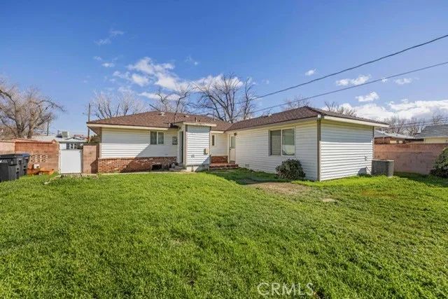 45021 11th West, Lancaster, CA 93534