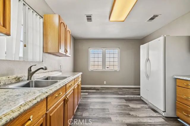 45021 11th West, Lancaster, CA 93534