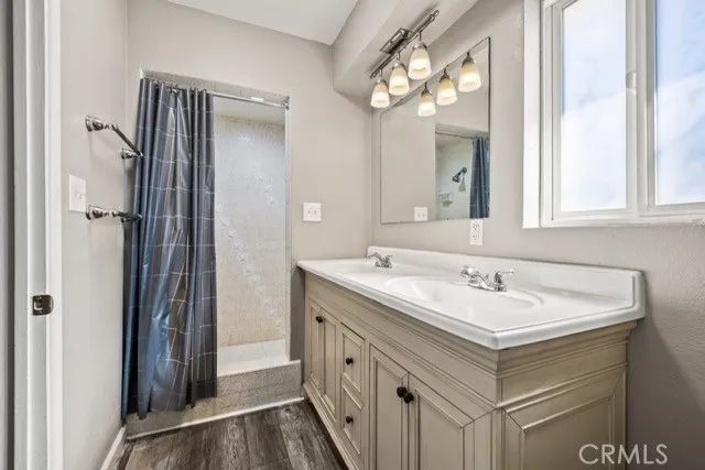 45021 11th West, Lancaster, CA 93534