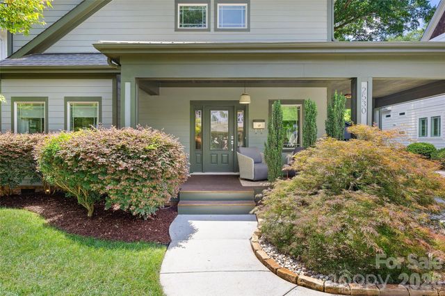2530 Bay Street, Charlotte, NC 28205