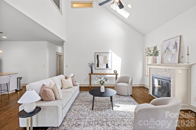 2530 Bay Street, Charlotte, NC 28205