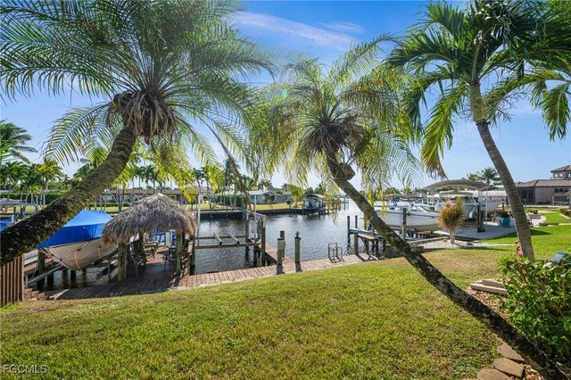 4803 SW Santa Barbara CT 8, Cape Coral, FL 33914