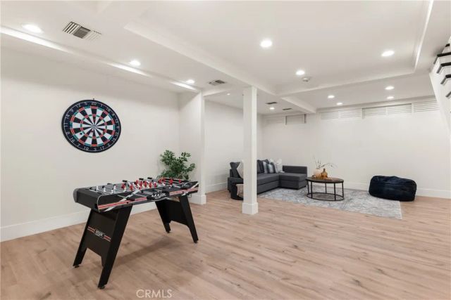14713 Valleyheart Drive, Sherman Oaks, CA 91403
