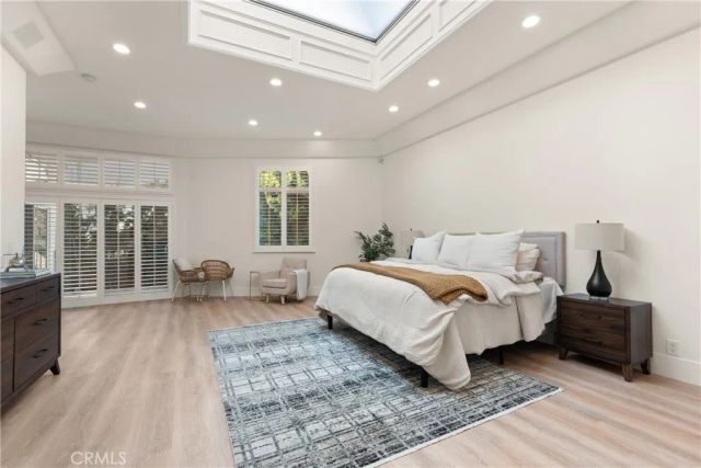 14713 Valleyheart Drive, Sherman Oaks, CA 91403