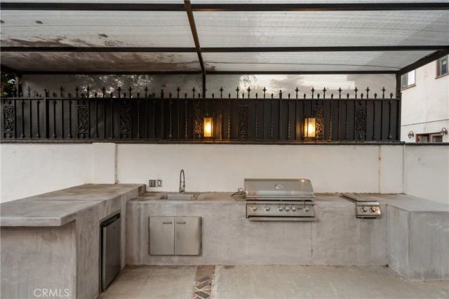 14713 Valleyheart Drive, Sherman Oaks, CA 91403
