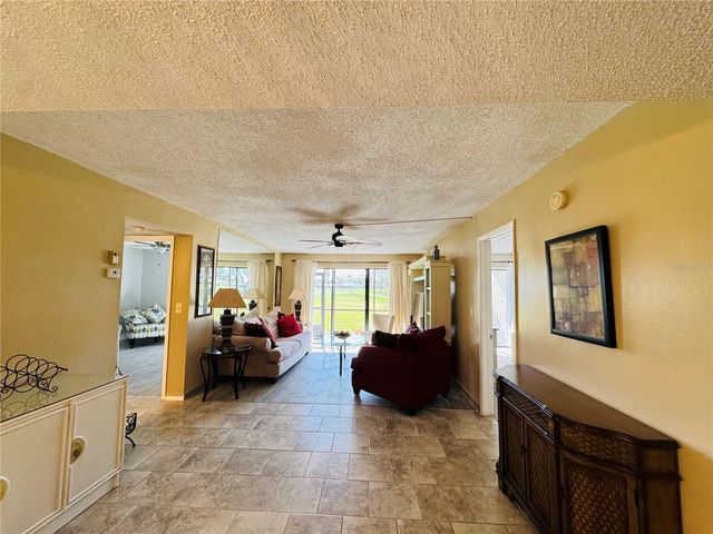 4119 61ST AVENUE TERRACE W 102, Bradenton, FL 34210