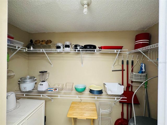 4119 61ST AVENUE TERRACE W 102, Bradenton, FL 34210