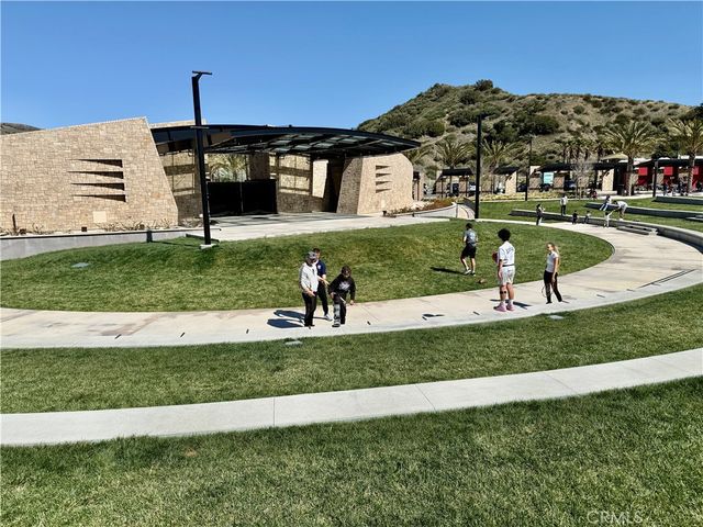 11779 Coorsgold Lane, Porter Ranch, CA 91326