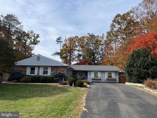 6906 SPROUSE CT, Springfield, VA 22153