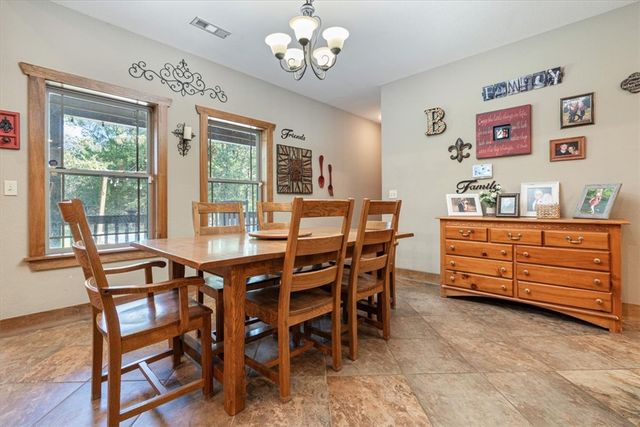 22624 Marsh Road, Siloam Springs, AR 72761