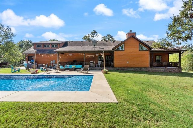 22624 Marsh Road, Siloam Springs, AR 72761