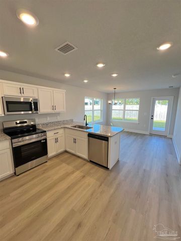 3327 Bliss Ln 12E, Cantonment, FL 32533