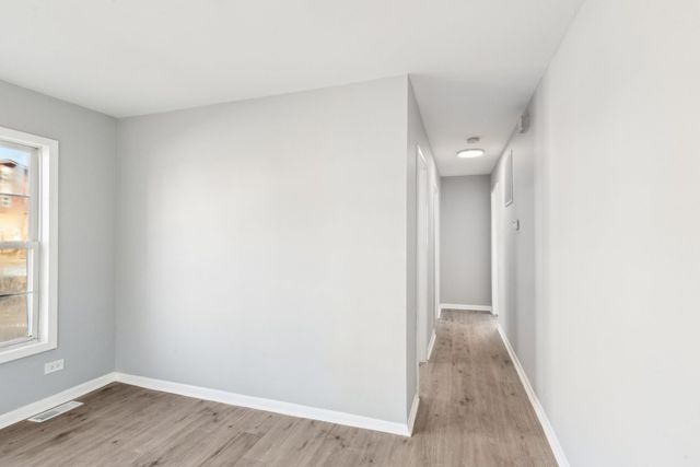 17304 LATHROP Avenue, East Hazel Crest, IL 60429