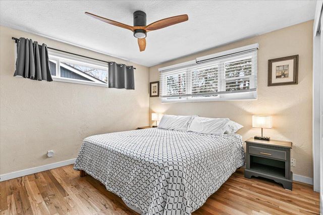 201 N Keene Way Drive, Medford, OR 97504