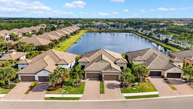 4417 AMALFI AVENUE, Sarasota, FL 34243