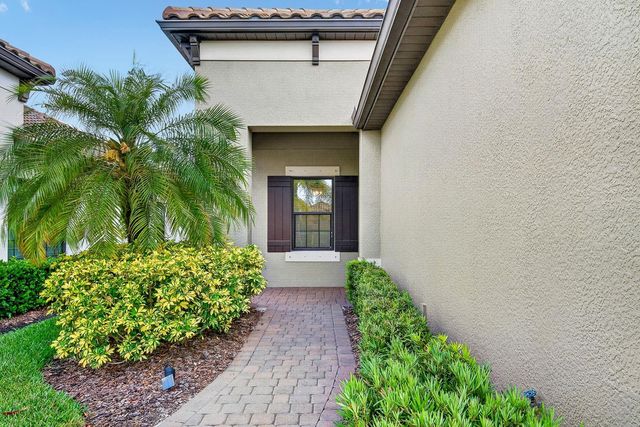 4417 AMALFI AVENUE, Sarasota, FL 34243