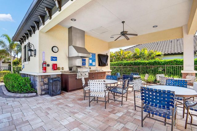 4417 AMALFI AVENUE, Sarasota, FL 34243