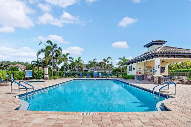 4417 AMALFI AVENUE, Sarasota, FL 34243