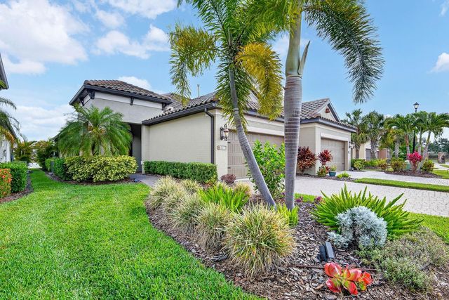4417 AMALFI AVENUE, Sarasota, FL 34243