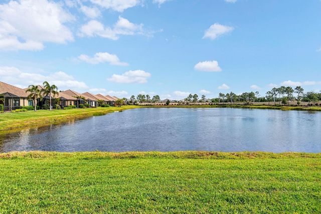 4417 AMALFI AVENUE, Sarasota, FL 34243
