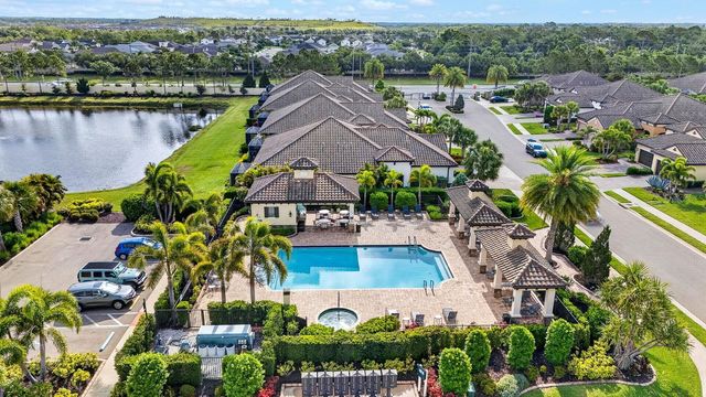 4417 AMALFI AVENUE, Sarasota, FL 34243