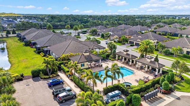 4417 AMALFI AVENUE, Sarasota, FL 34243