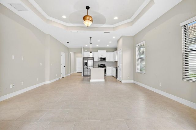 4417 AMALFI AVENUE, Sarasota, FL 34243