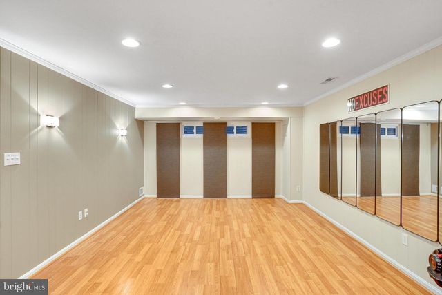2416 FALLS PLACE CT, Falls Church, VA 22043