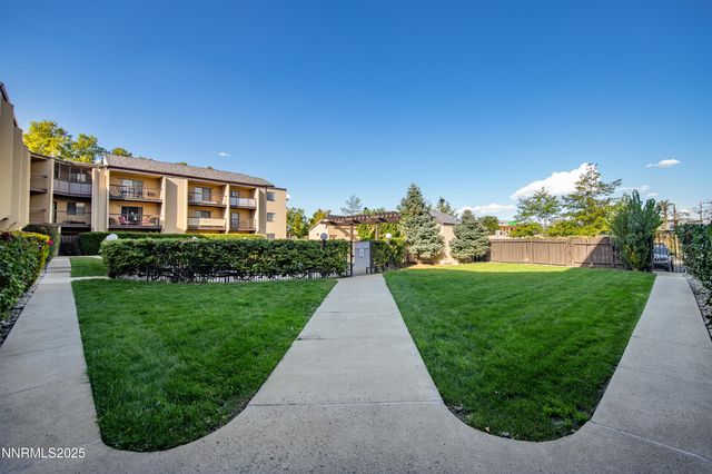 2450 Lymbery Street APT 213, Reno, NV 89509