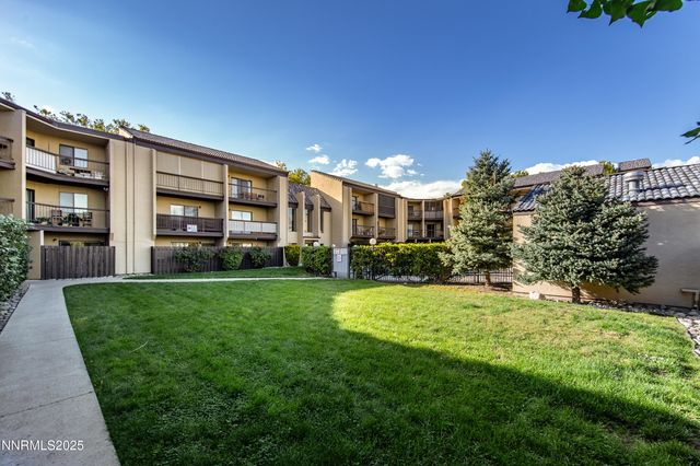 2450 Lymbery Street APT 213, Reno, NV 89509
