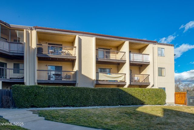 2450 Lymbery Street APT 213, Reno, NV 89509