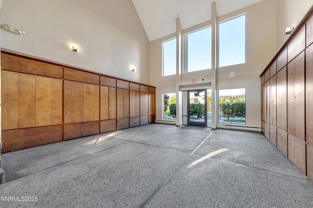 2450 Lymbery Street APT 213, Reno, NV 89509