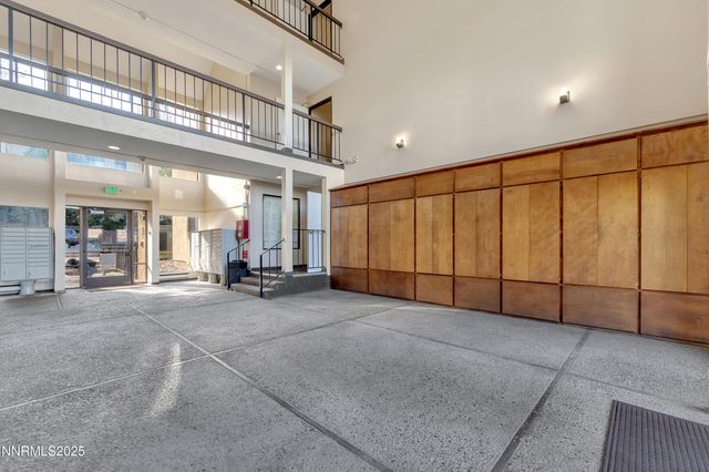 2450 Lymbery Street APT 213, Reno, NV 89509
