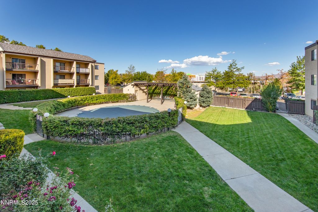 2450 Lymbery Street APT 213, Reno, NV 89509