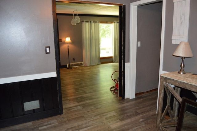 11403 Orchard Road, Kansas City, MO 64134