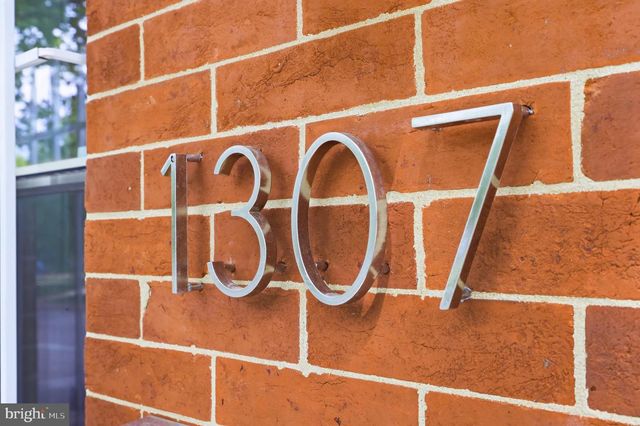 1307 N BROADWAY, Baltimore, MD 21213