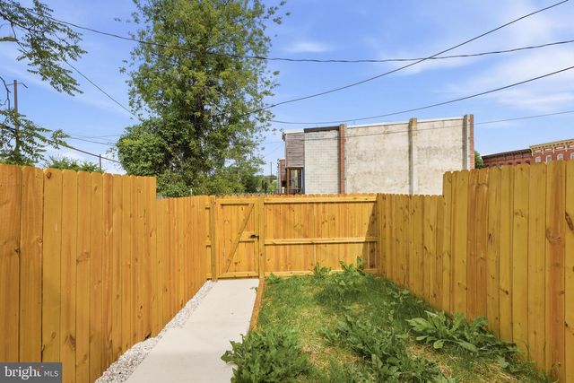 1307 N BROADWAY, Baltimore, MD 21213