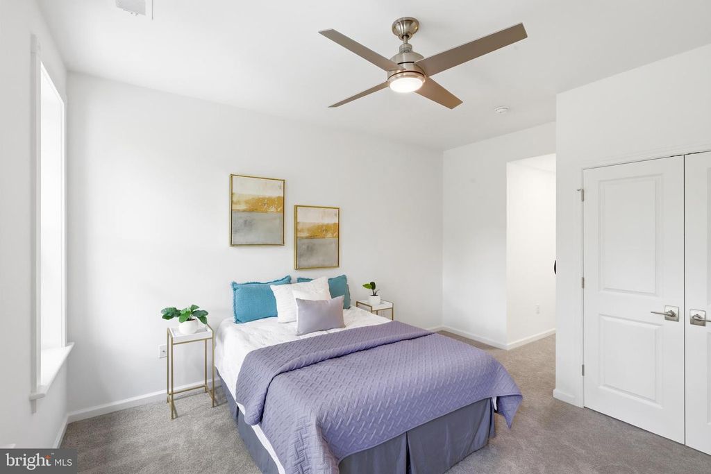 Image 14 of property listing at 1307 N BROADWAY, Baltimore, MD 21213