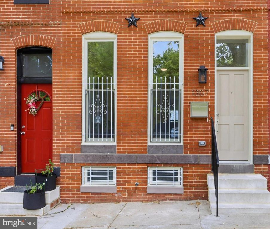 Image 32 of property listing at 1307 N BROADWAY, Baltimore, MD 21213